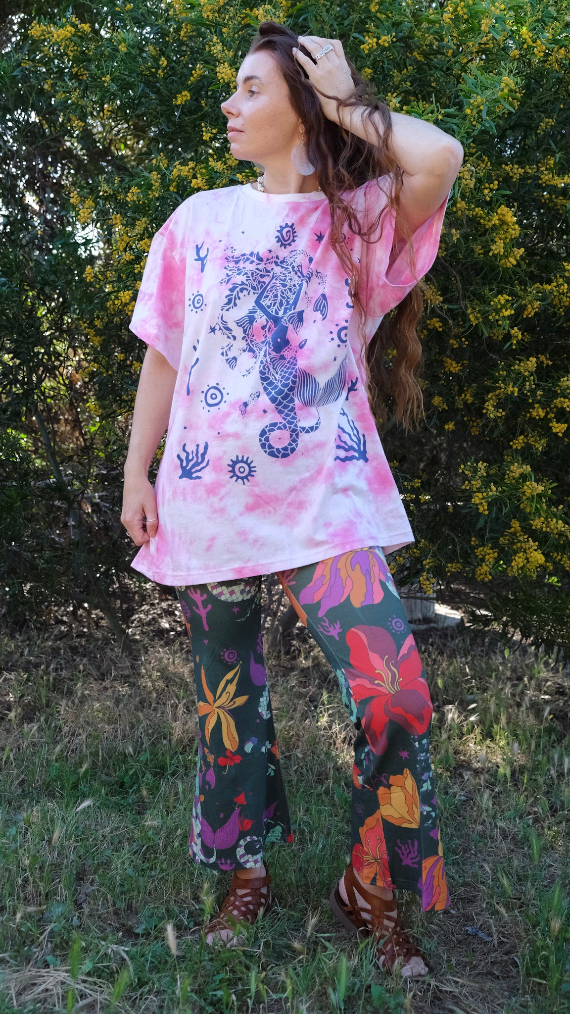 The Blue Mermaid T-shirt - Tie Dye Pink