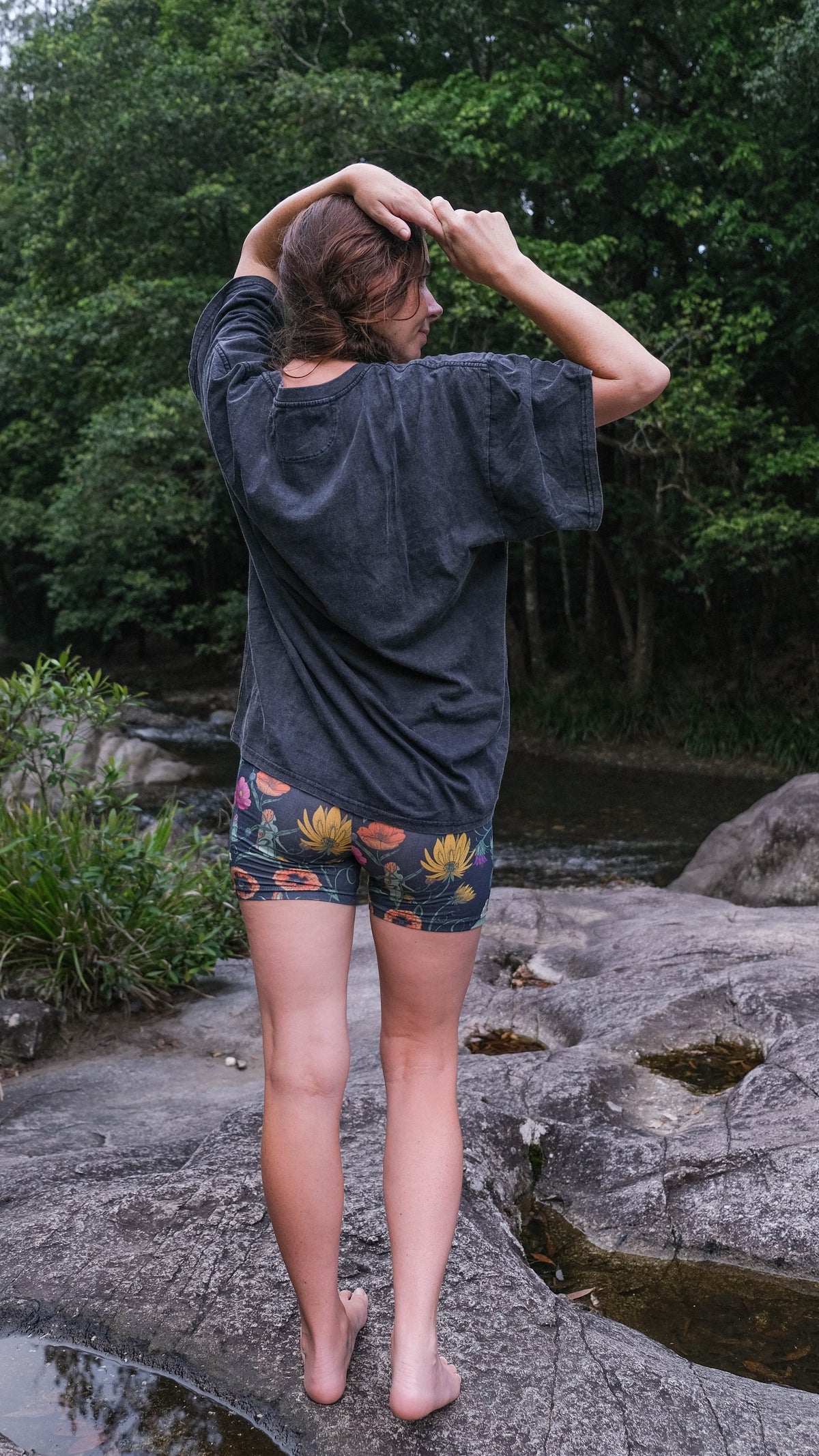 T-shirt - Black Stonewash - You're True Nature
