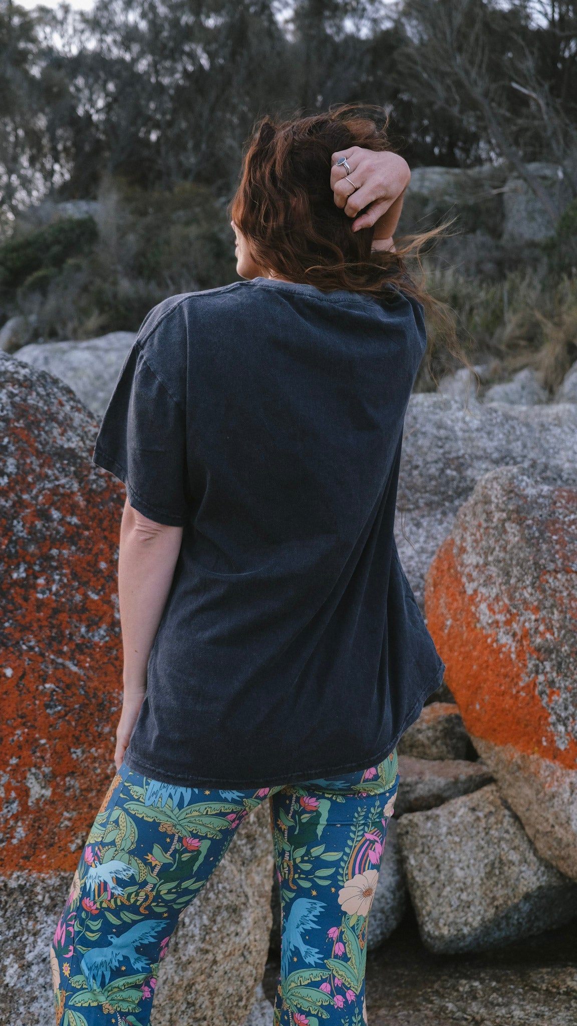 Guardians T-shirt - Black Stonewash