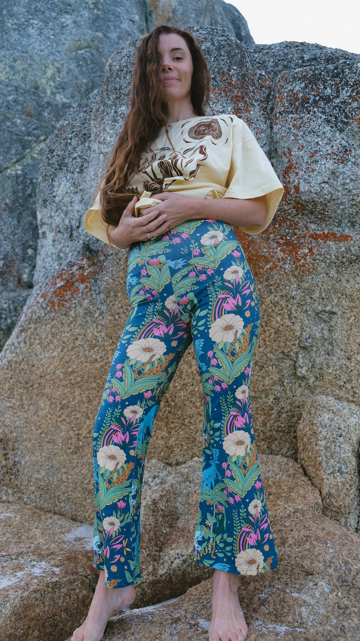 Cropped Flares - Night Jungle