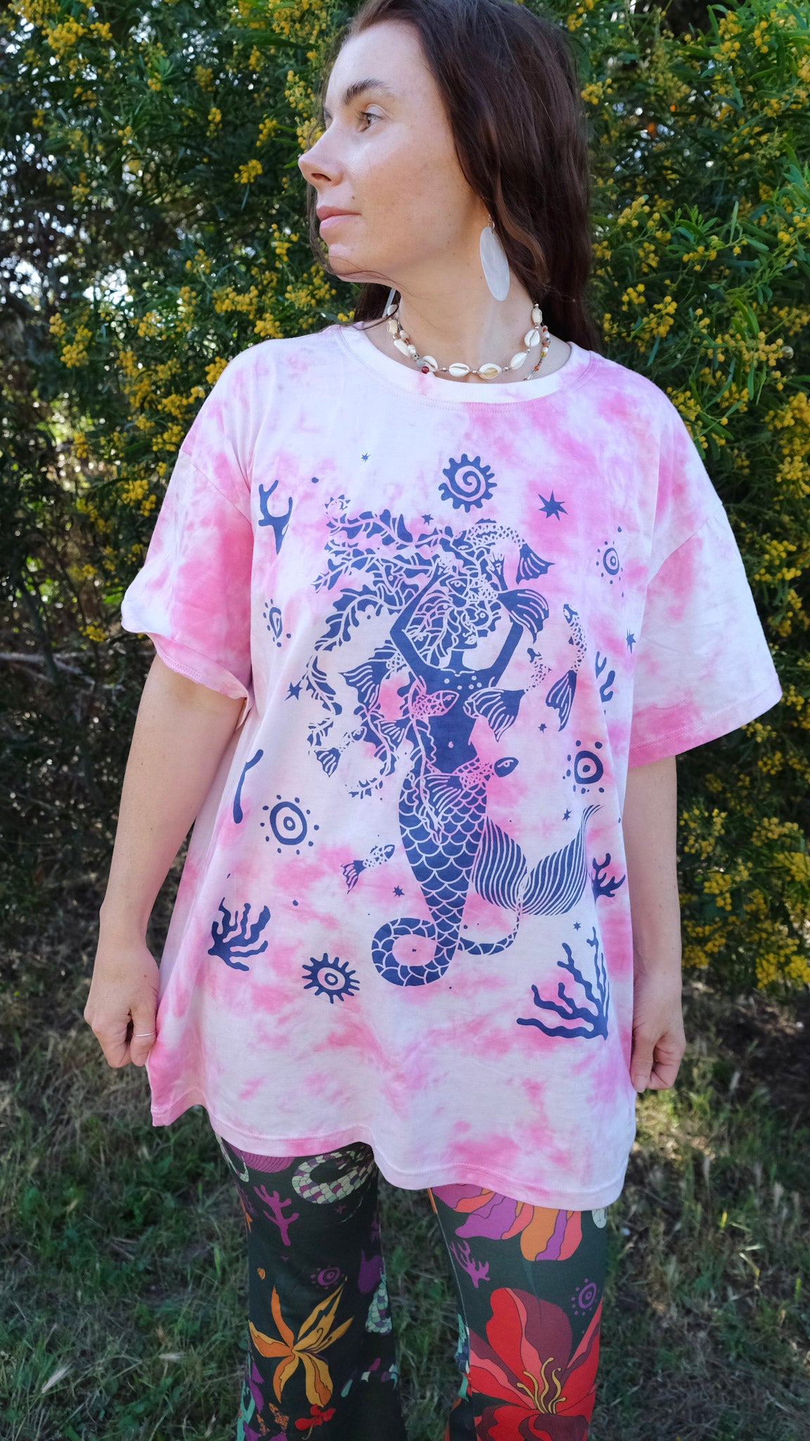 The Blue Mermaid T-shirt - Tie Dye Pink