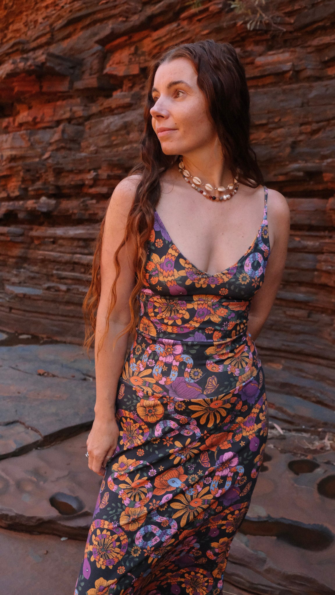 V-Neck Singlet - Black Snakes And Blooms