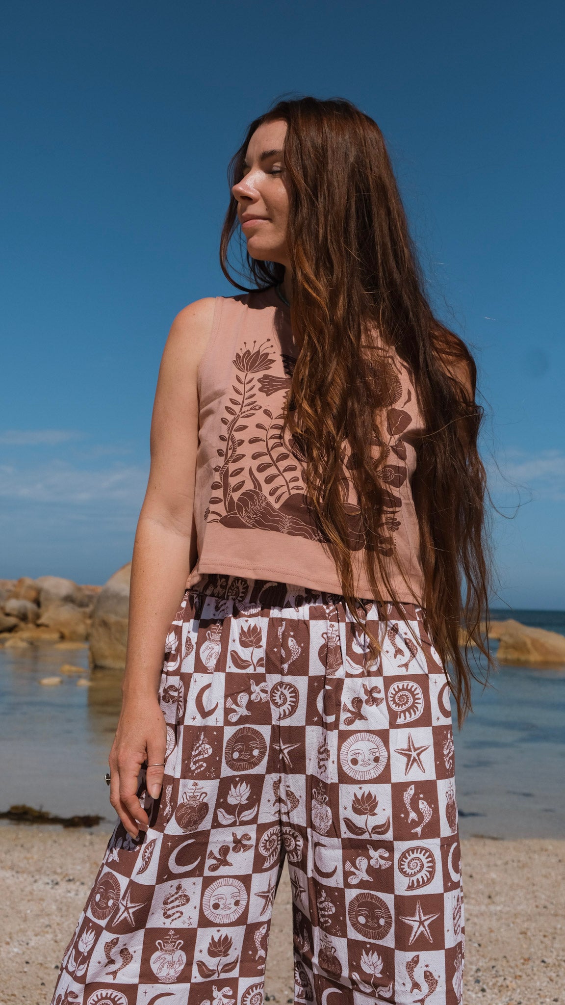 You're True Nature Sleeveless Crop Tee - Pink Clay