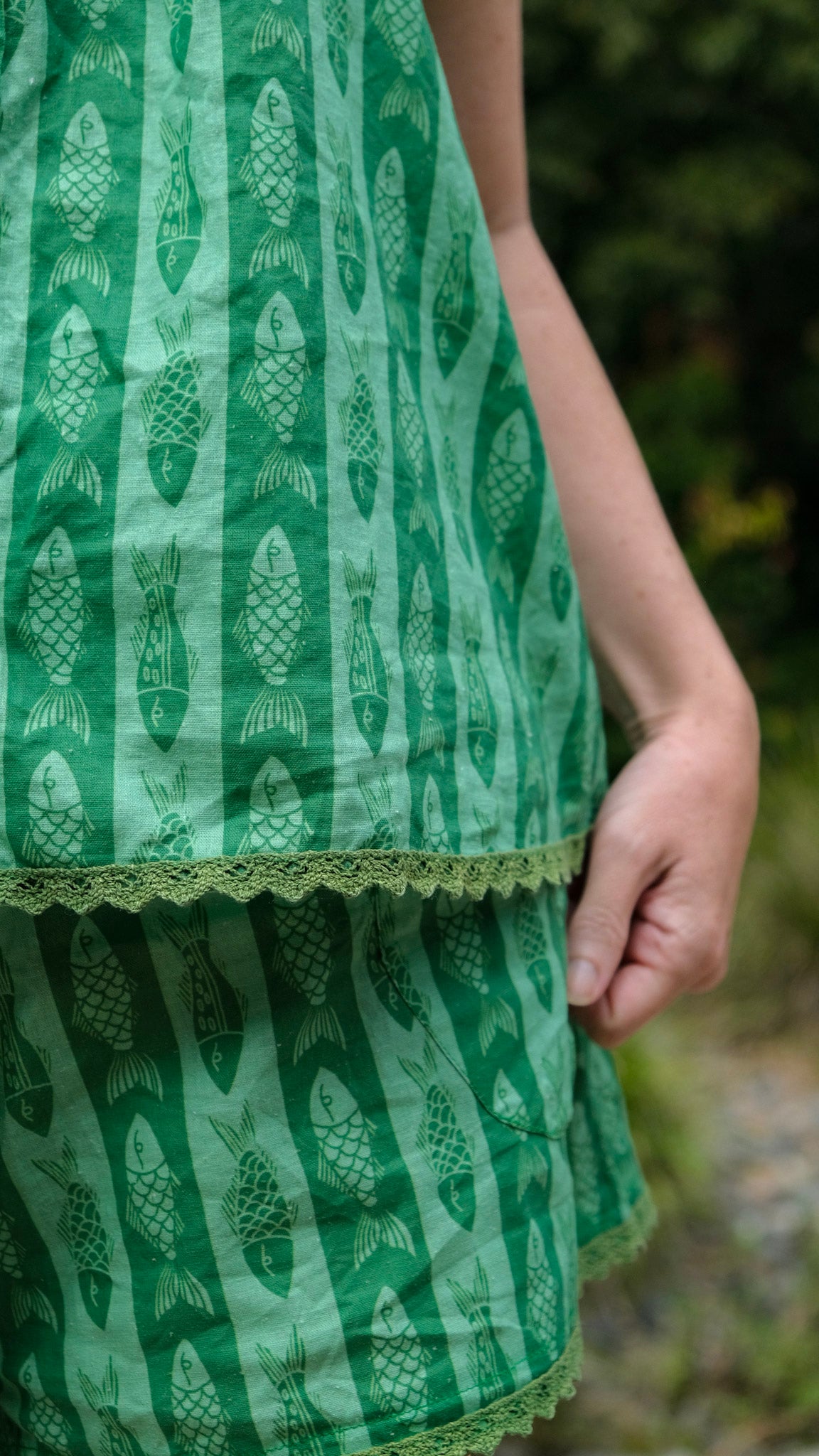 Bonnie Swing Top - Green Fish