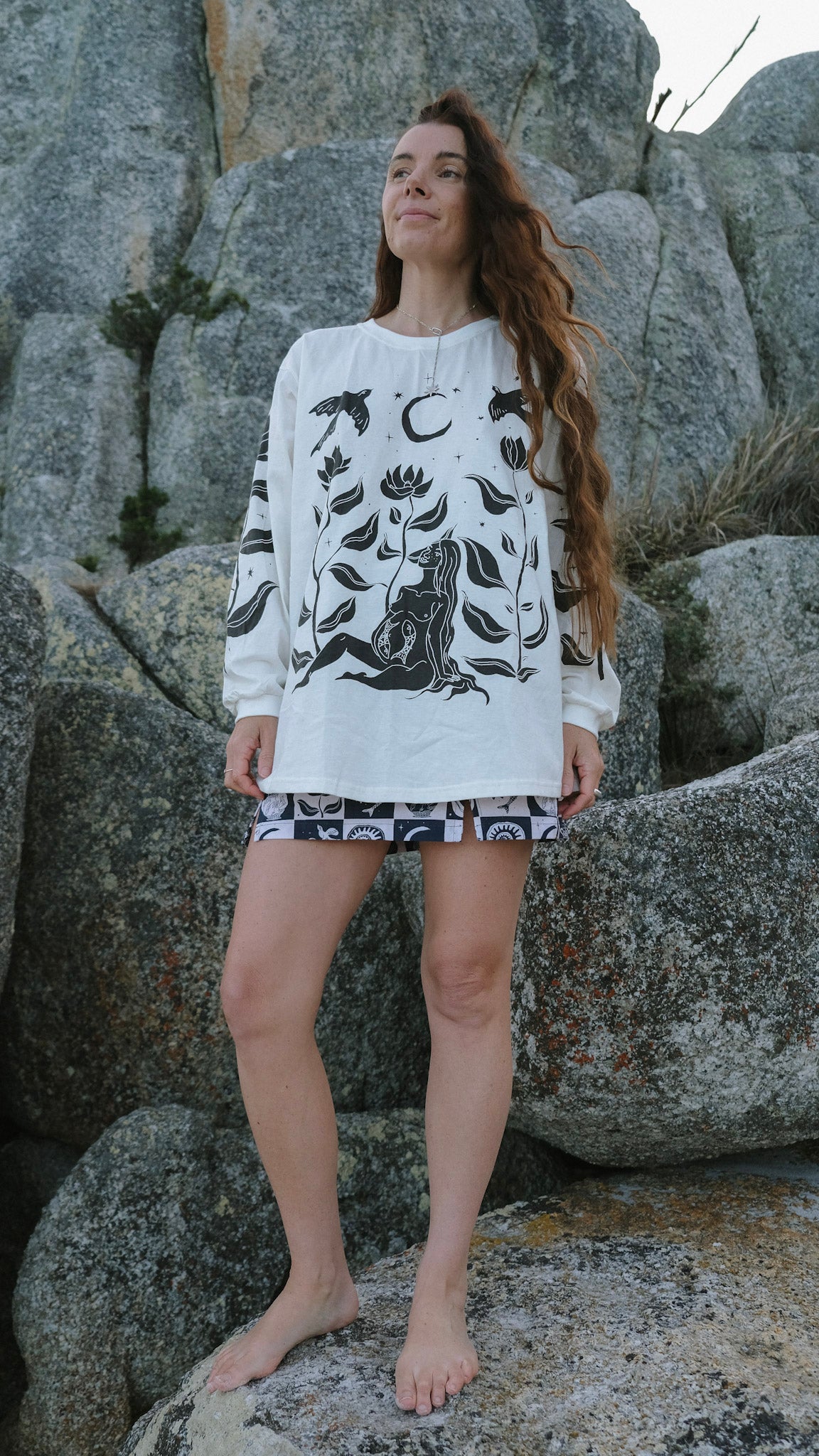 Guardians Long Sleeve T-shirt - White and Charcoal