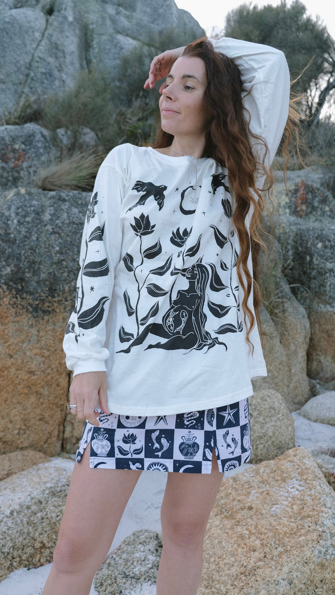 Guardians Long Sleeve T-shirt - White and Charcoal