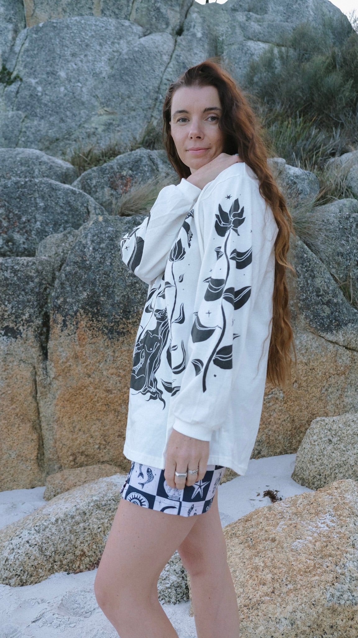 Guardians Long Sleeve T-shirt - White and Charcoal