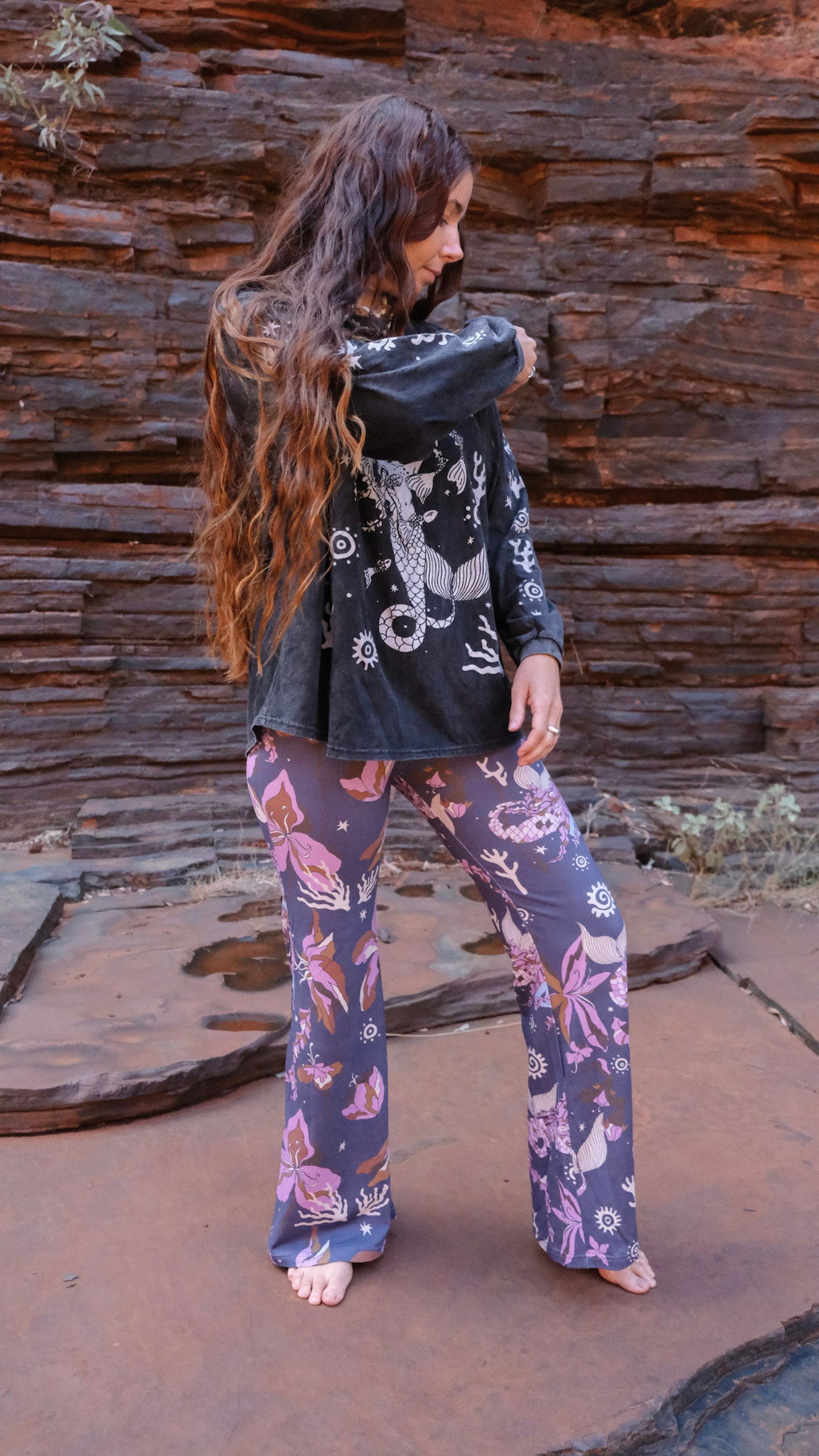 Celtic Mermaid Long Sleeve T-shirt - Black Stonewash