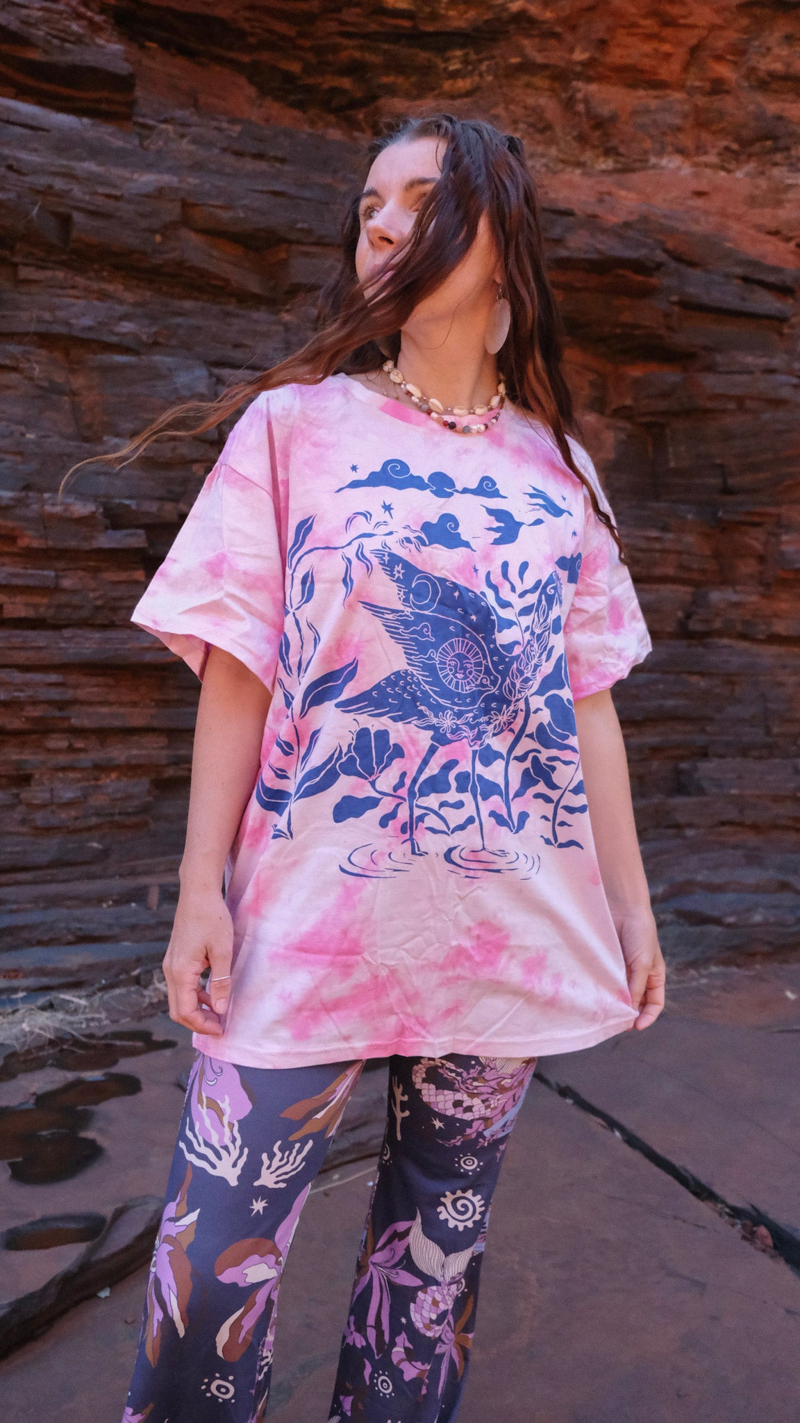 The Crane T-shirt - Tie Dye Pink