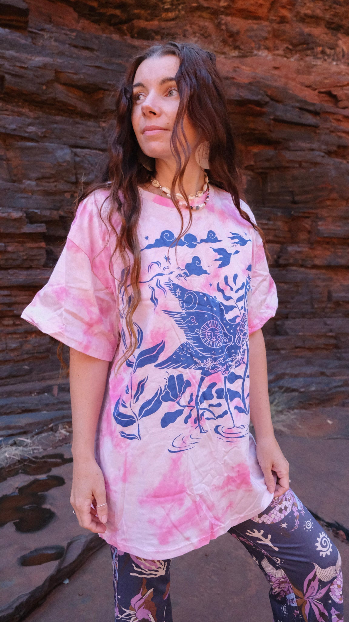 The Crane T-shirt - Tie Dye Pink