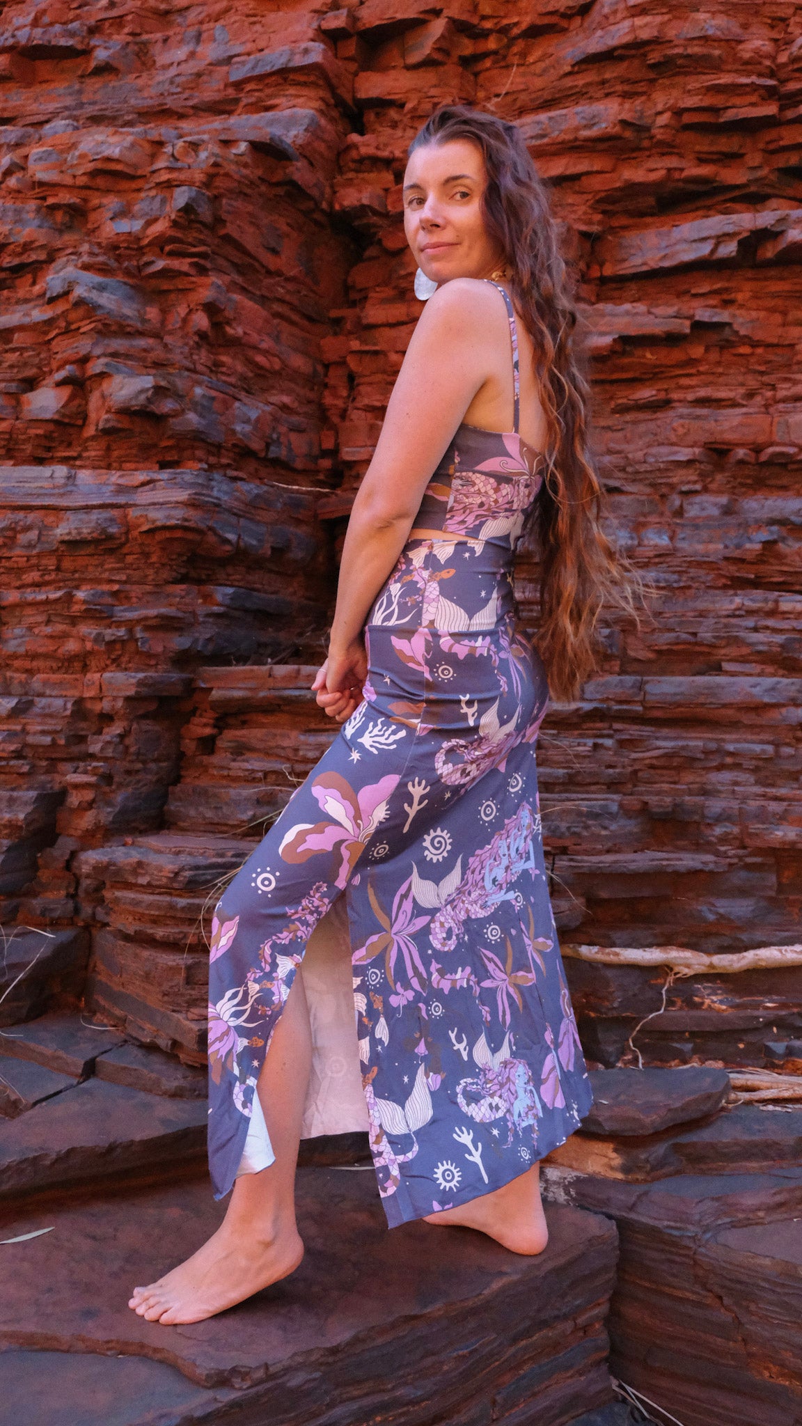 V-Neck Singlet - Indigo Mermaids