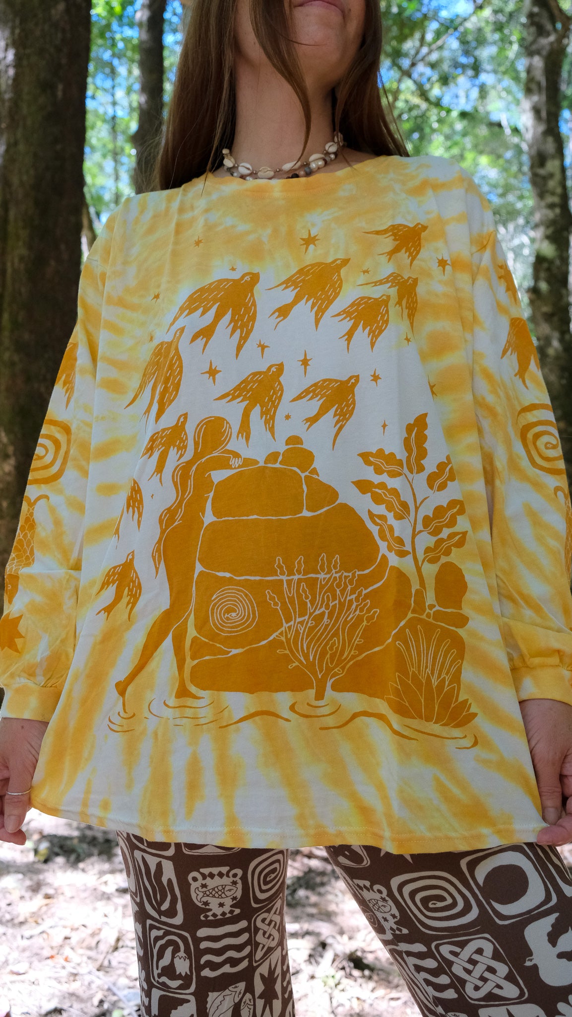 Pilbara Long Sleeve T-shirt - Yellow Ochre Tie Dye