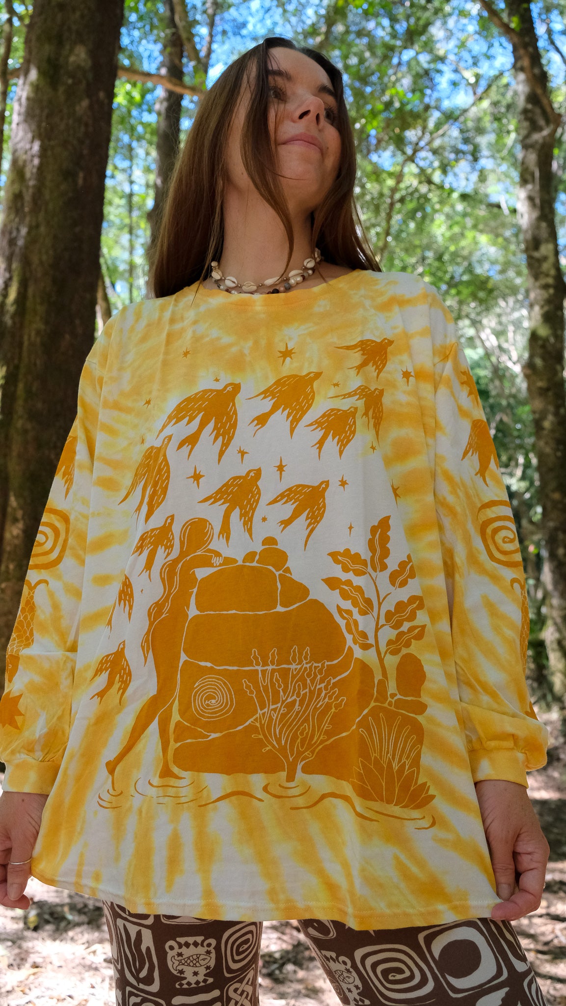 Pilbara Long Sleeve T-shirt - Yellow Ochre Tie Dye