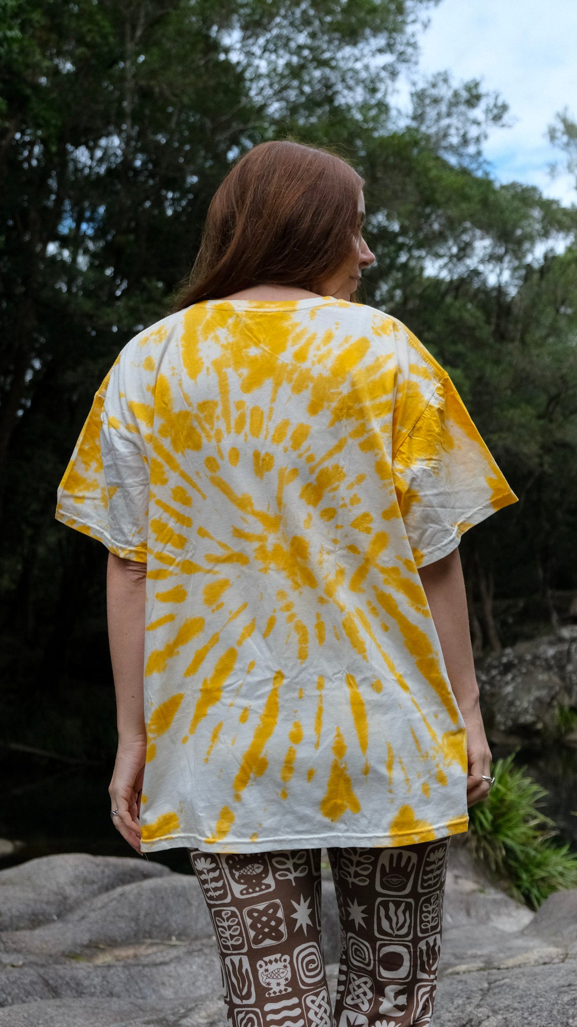 Pilbara Oversized T-shirt - Yellow Ochre Tie Dye