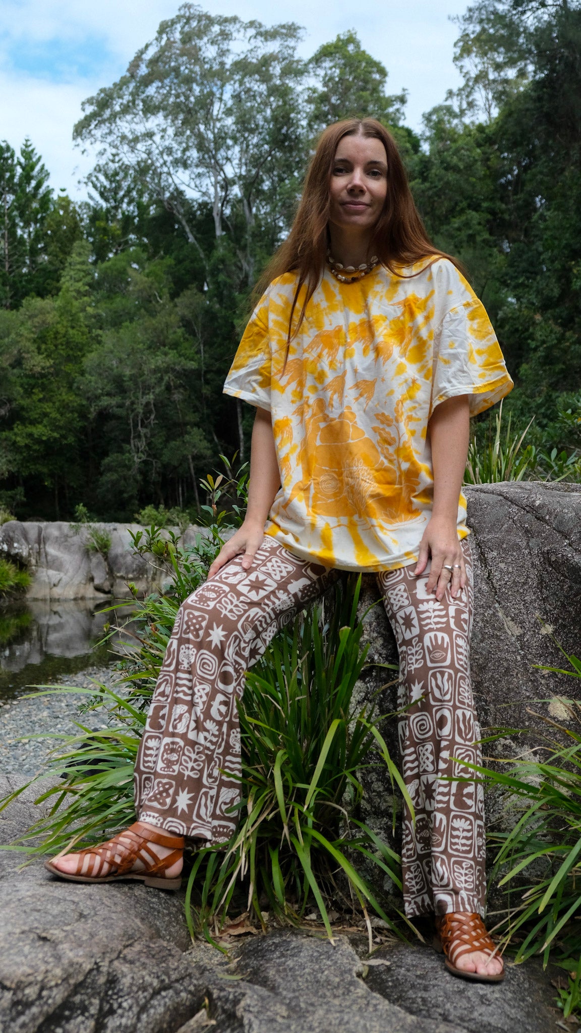 Pilbara Oversized T-shirt - Yellow Ochre Tie Dye