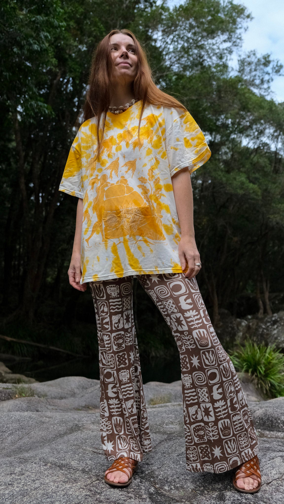 Pilbara Oversized T-shirt - Yellow Ochre Tie Dye