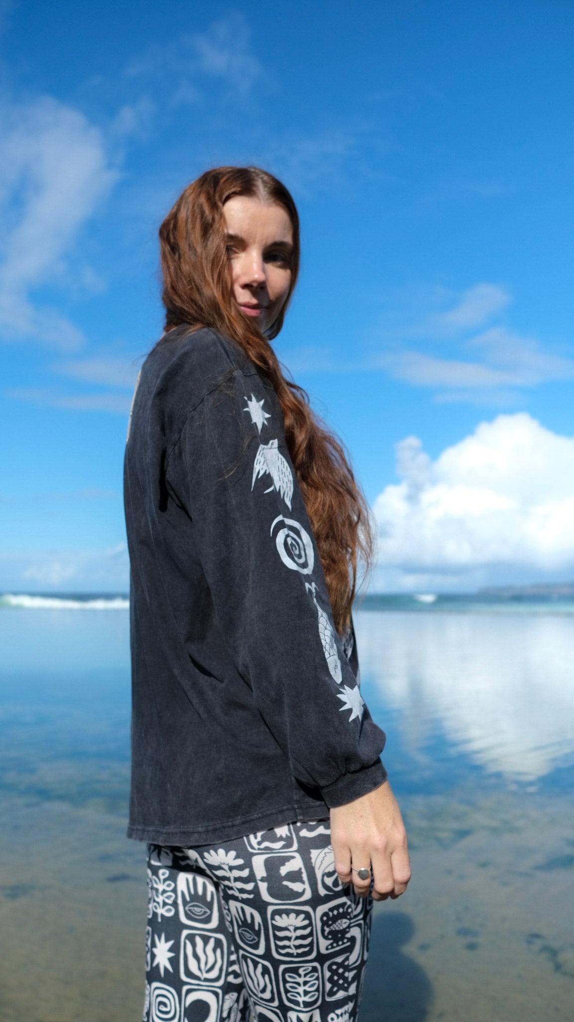 Pilbara Long Sleeve T-shirt - Black Stonewash
