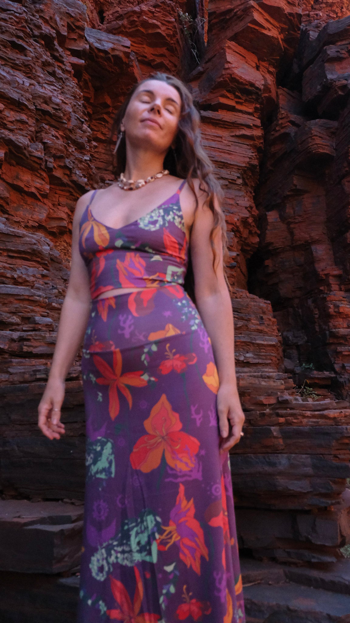 V-Neck Singlet - Plum Mermaids