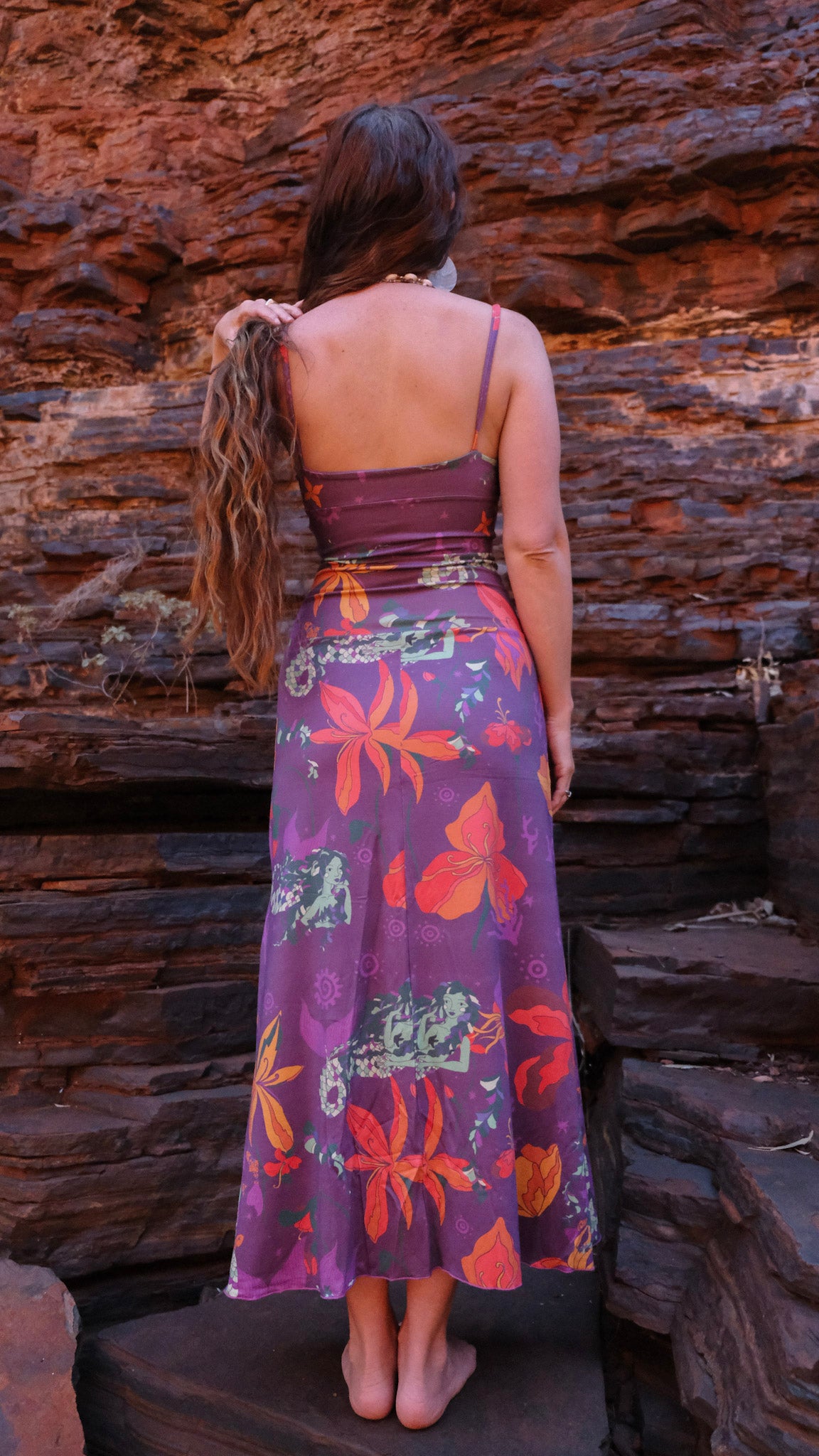 V-Neck Singlet - Plum Mermaids