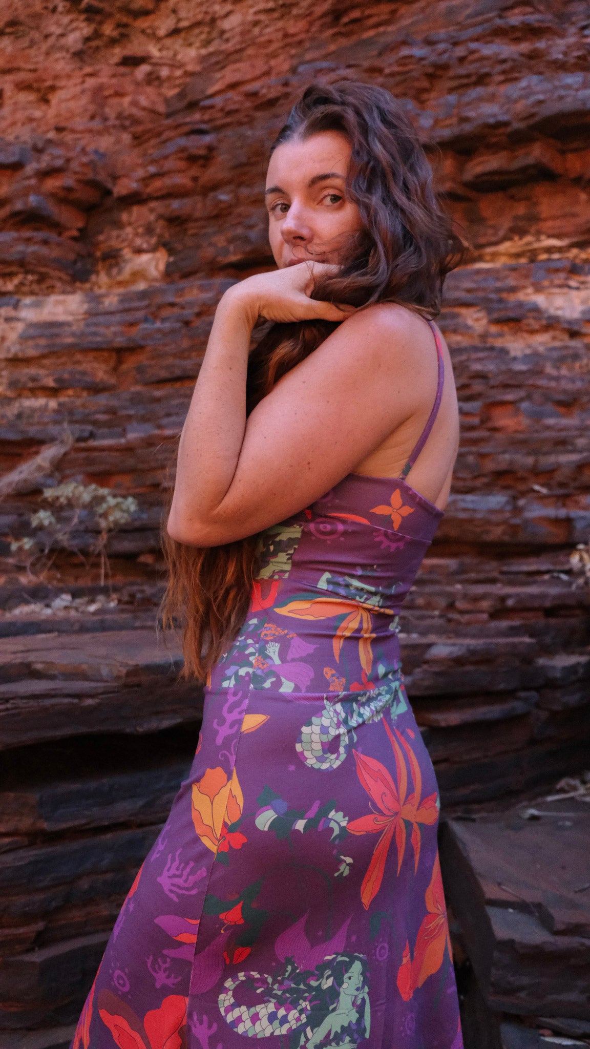 V-Neck Singlet - Plum Mermaids