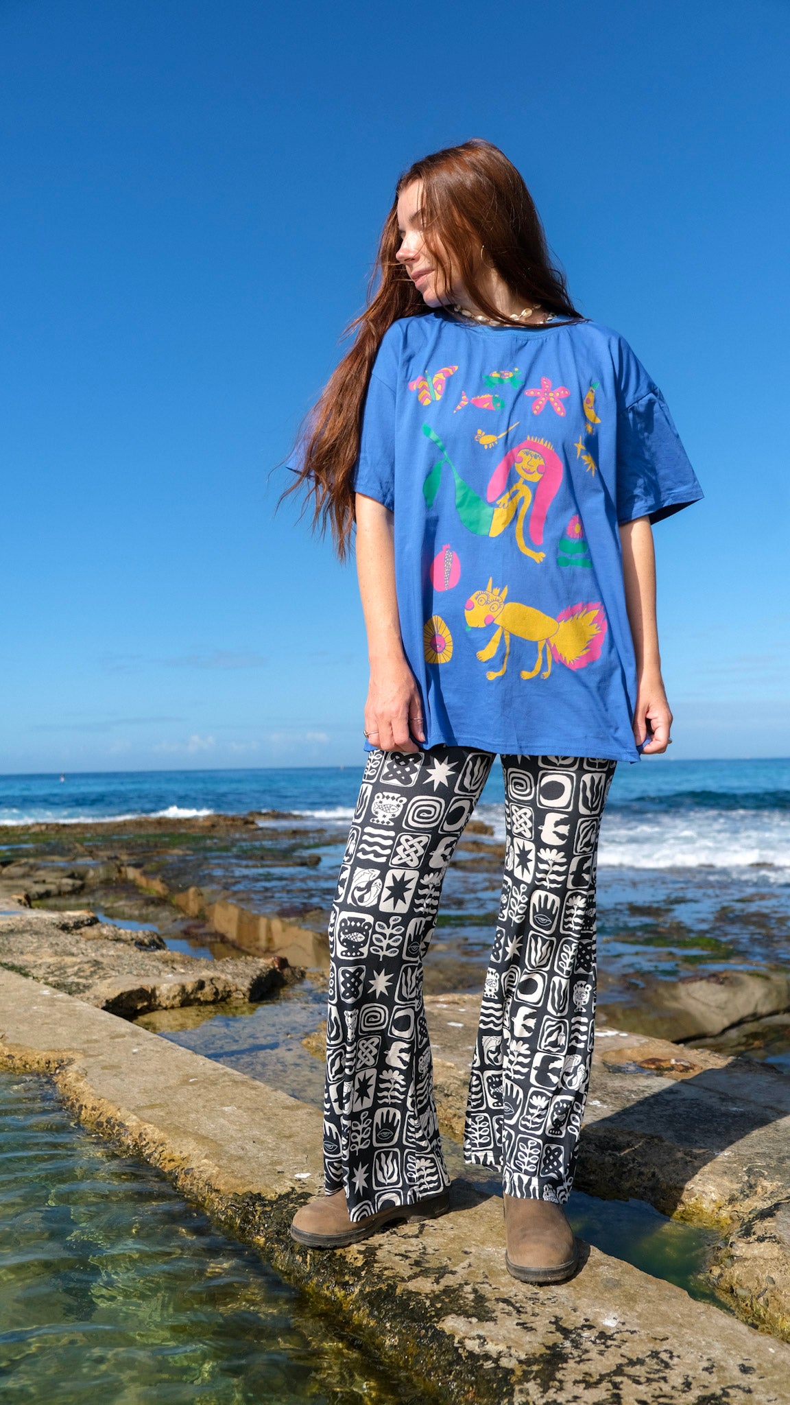 Queens Oversized T-shirt - Cobalt