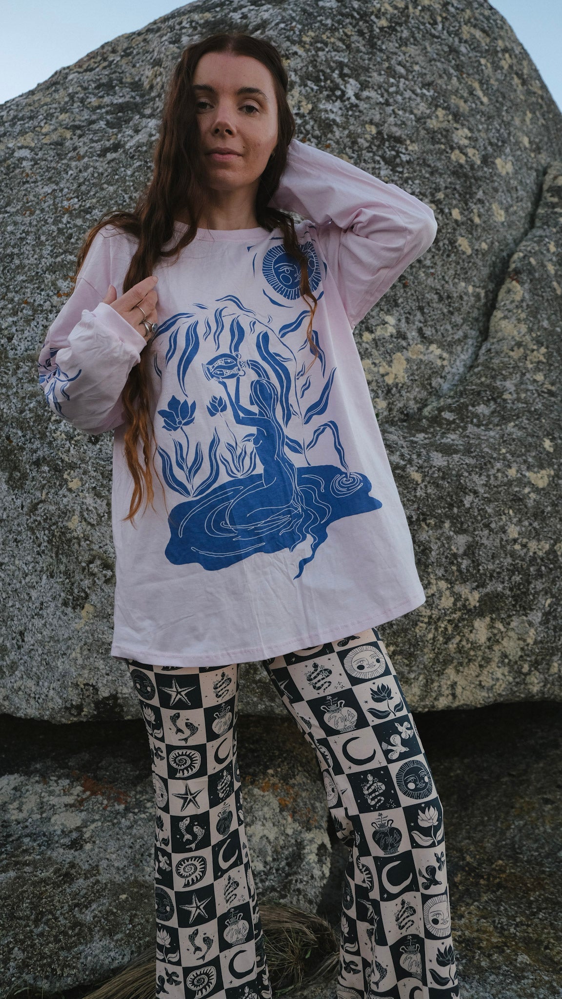 Water Bearer Long Sleeve T-shirt - Baby Pink and Cobalt