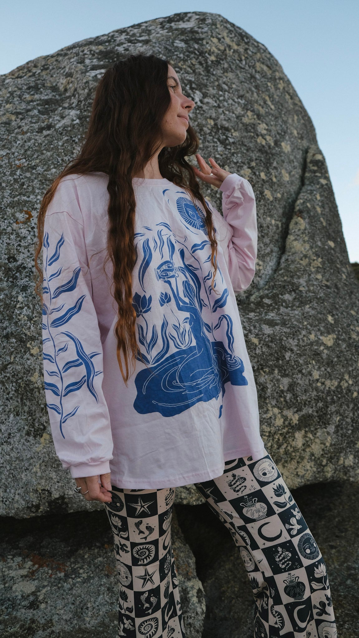 Water Bearer Long Sleeve T-shirt - Baby Pink and Cobalt