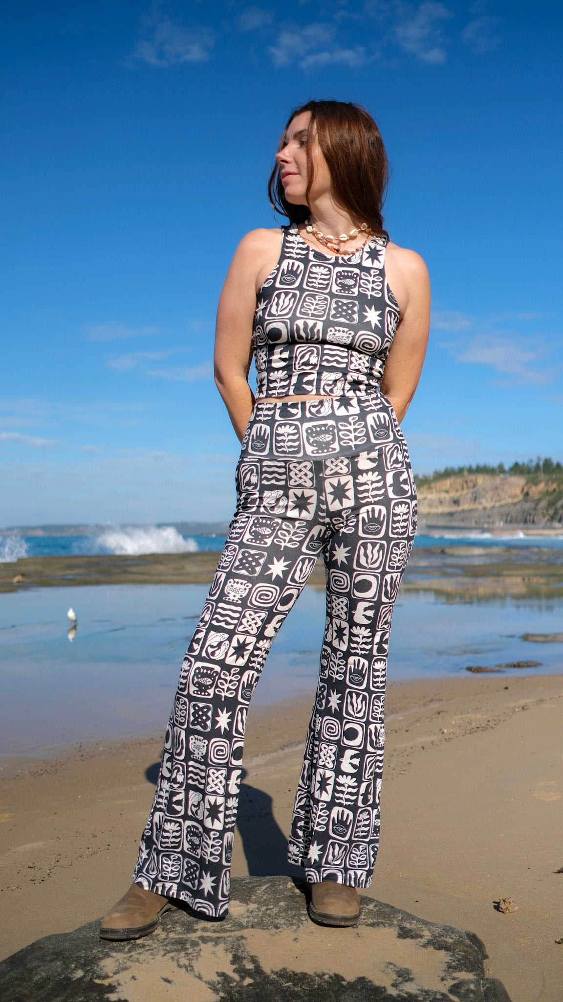 Long Flares - Charcoal Tiles