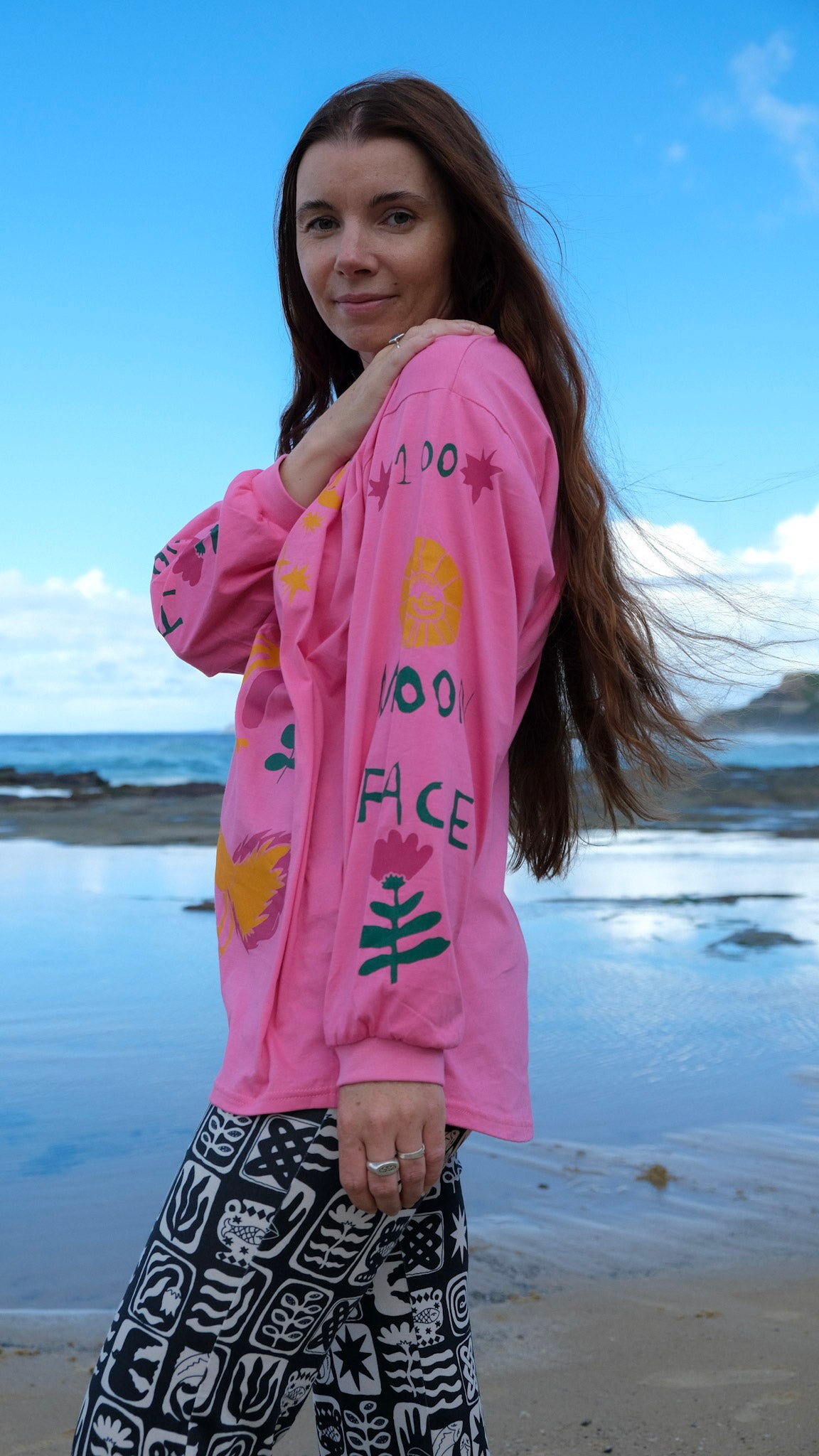 Queens Long Sleeve T-shirt - PINK