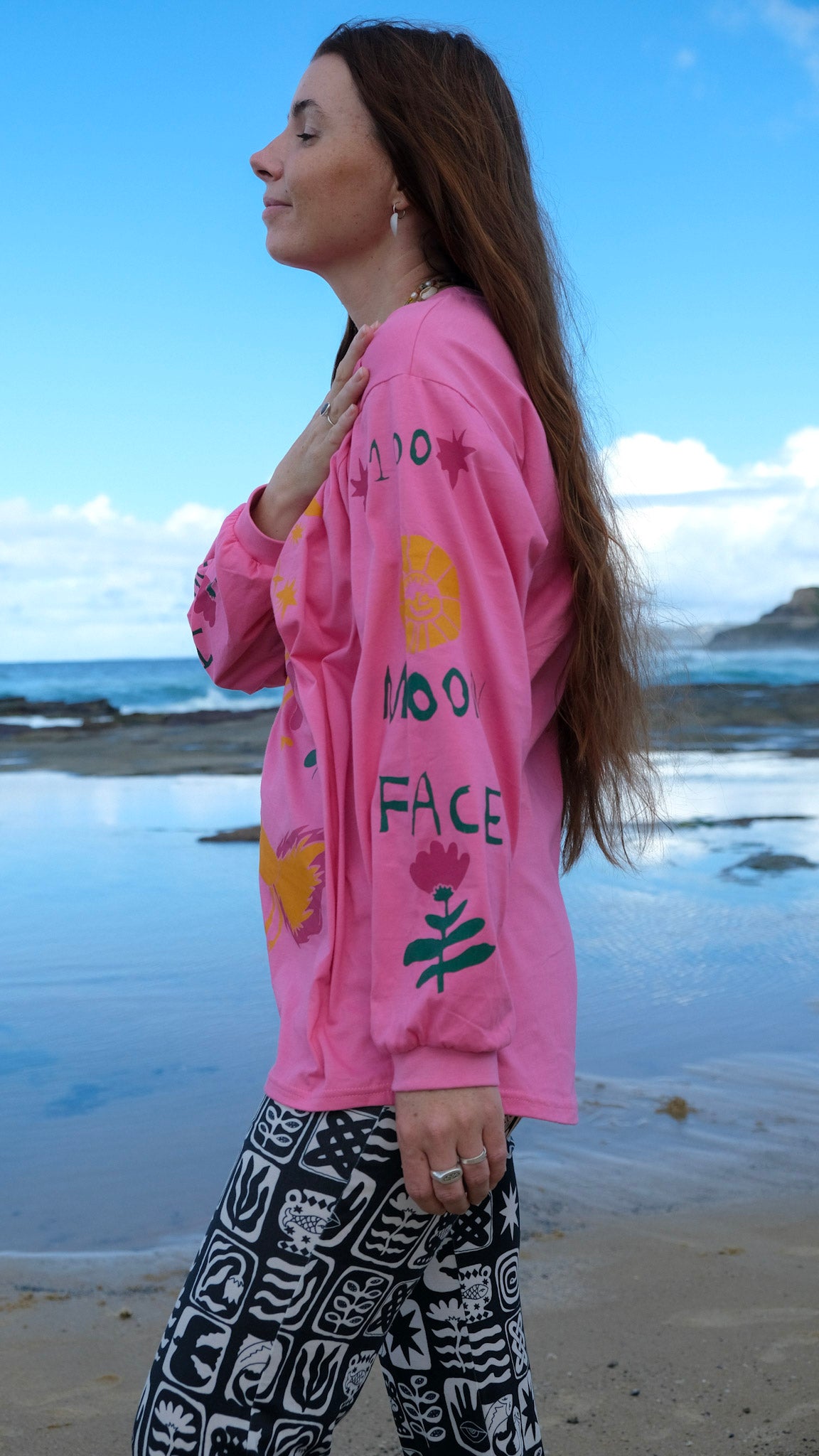 Queens Long Sleeve T-shirt - PINK