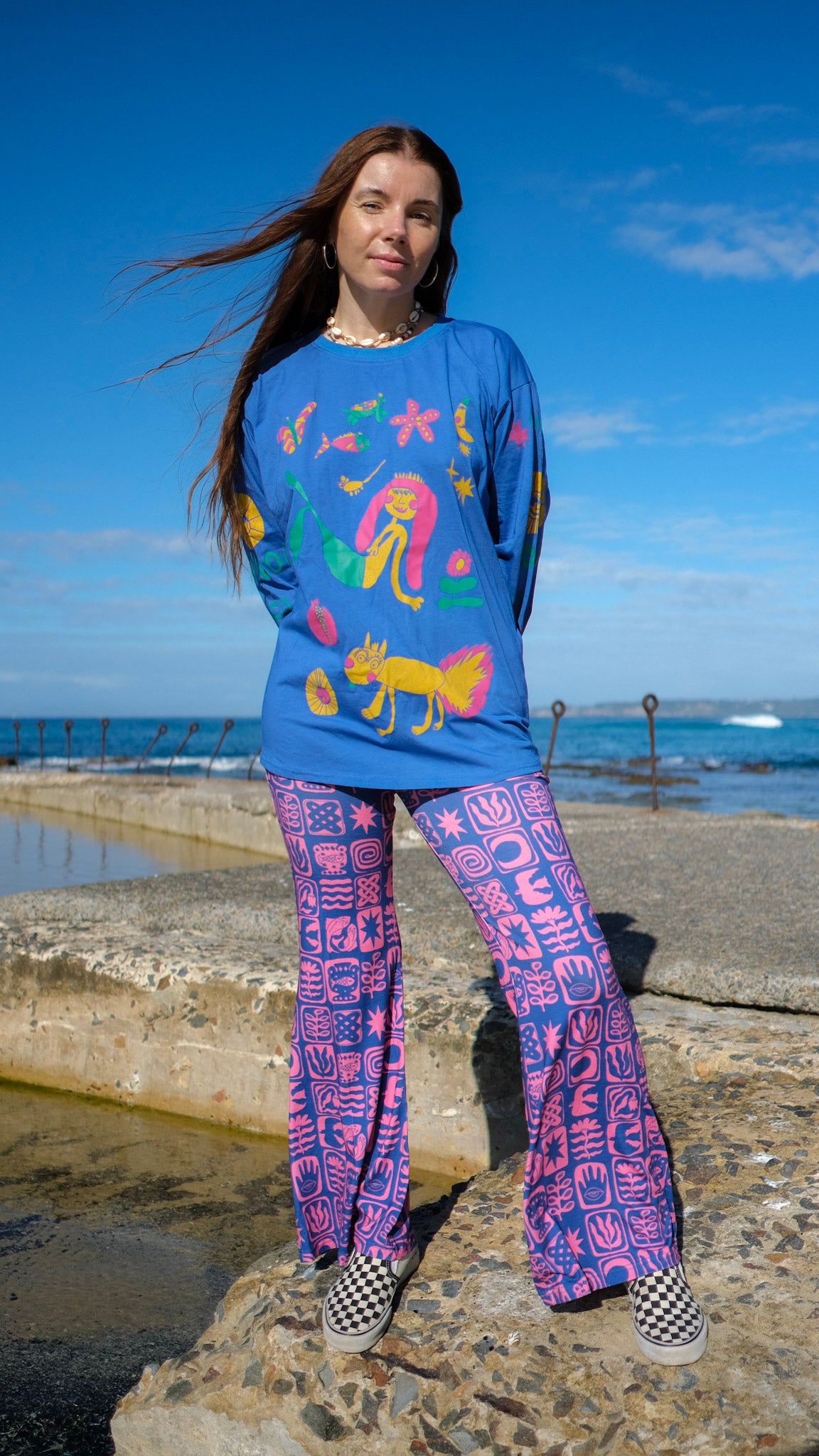 Queens Long Sleeve T-shirt - Cobalt