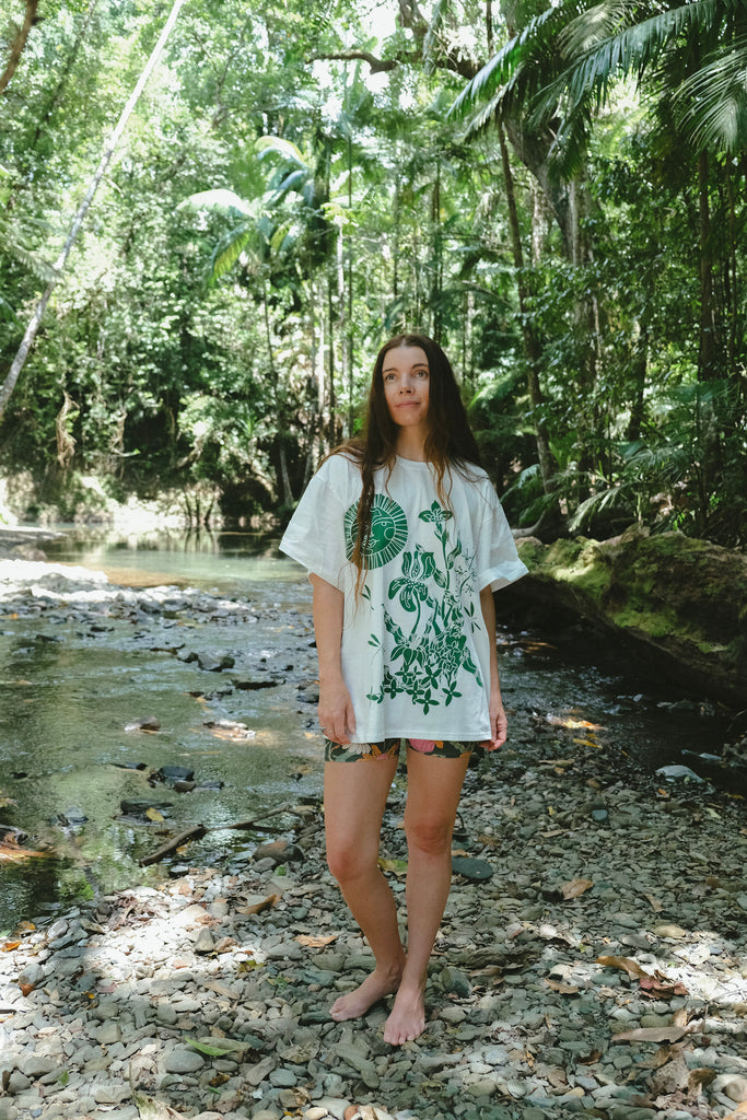 T-shirt - Natural White - Sun Worship